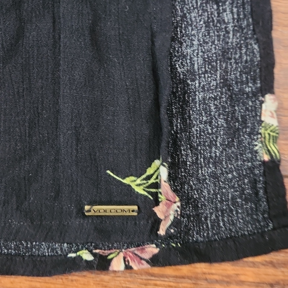 Volcom Black Dark Floral Midi Skirt - Picture 4 of 6